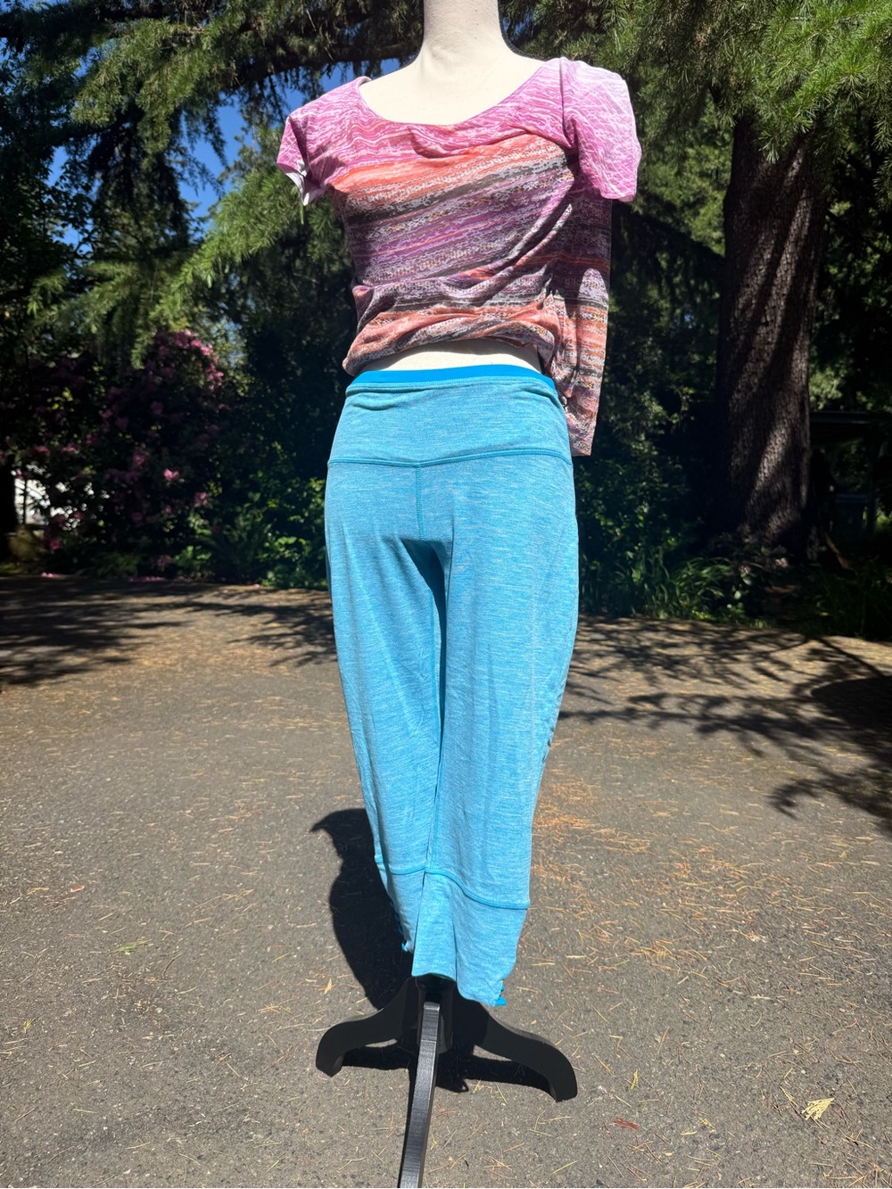 Prana Tori Capri - Electro Blue